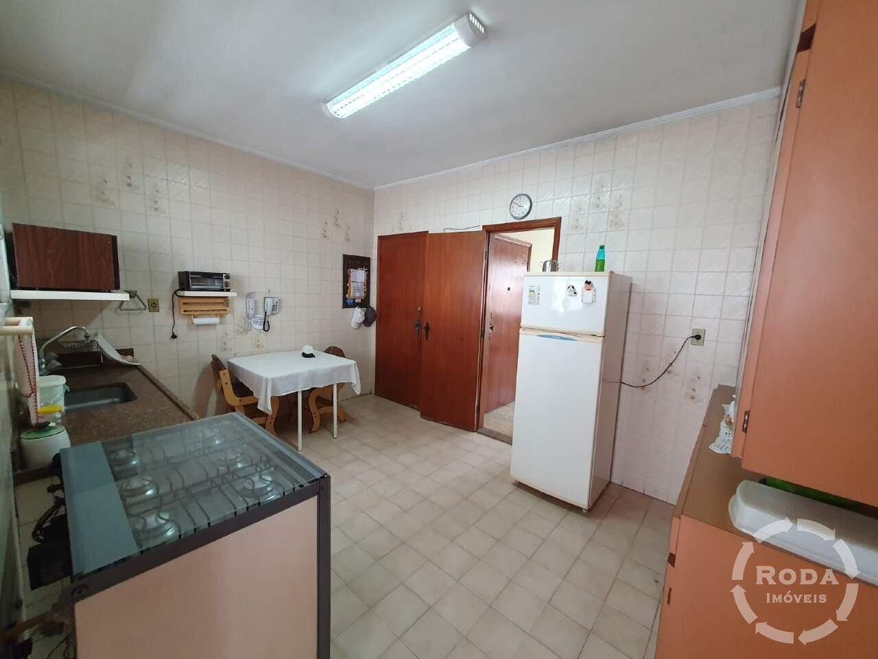 Apartamento à venda no Ponta da Praia: 