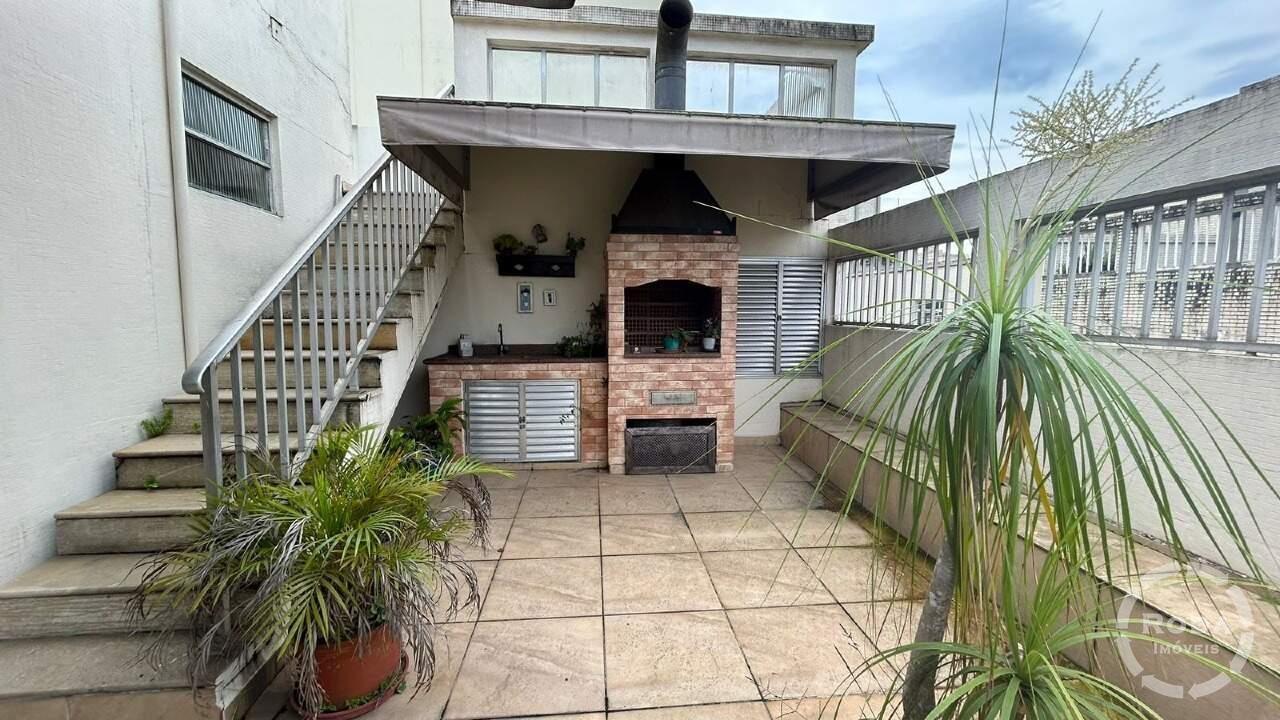 Cobertura à venda no Aparecida: 