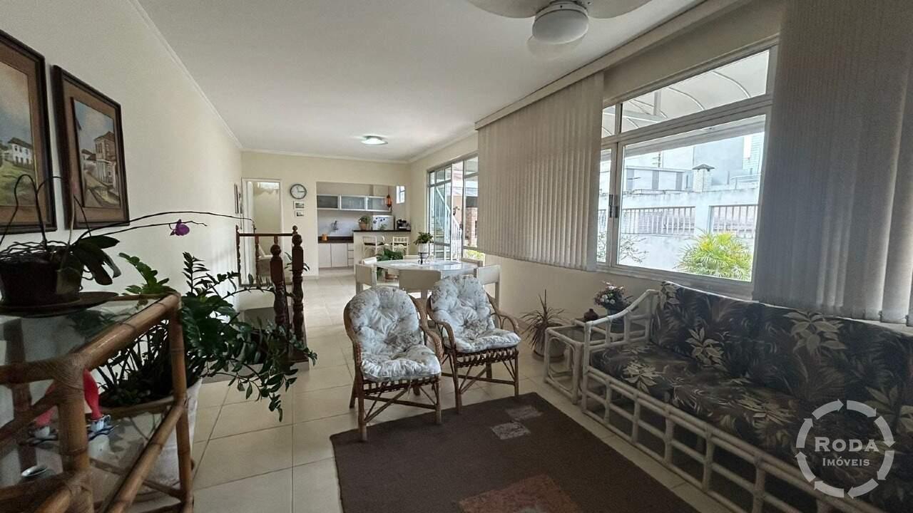 Cobertura à venda no Aparecida: 