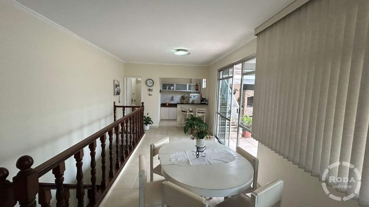 Cobertura à venda no Aparecida: 