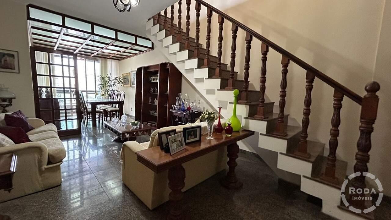 Cobertura à venda no Aparecida: 