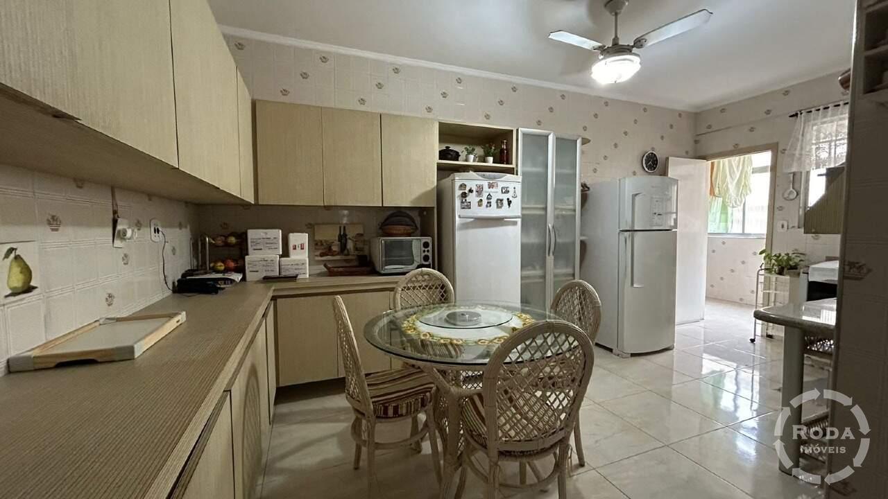 Cobertura à venda no Aparecida: 