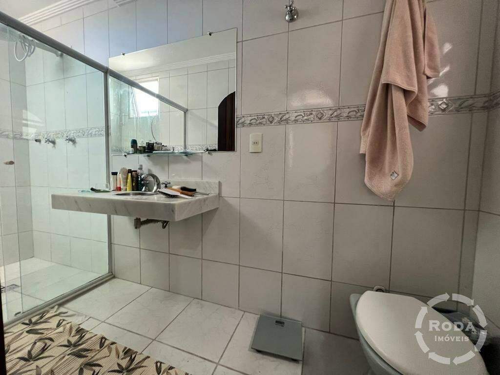 Cobertura à venda no Embaré: 