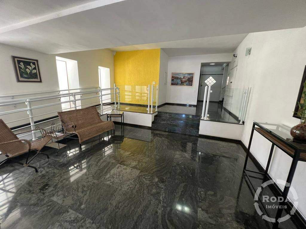 Cobertura à venda no Embaré: 