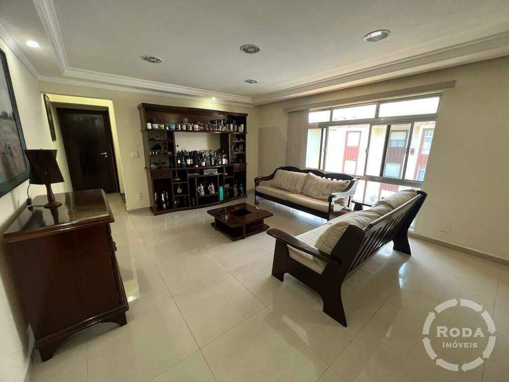 Cobertura à venda no Embaré: 