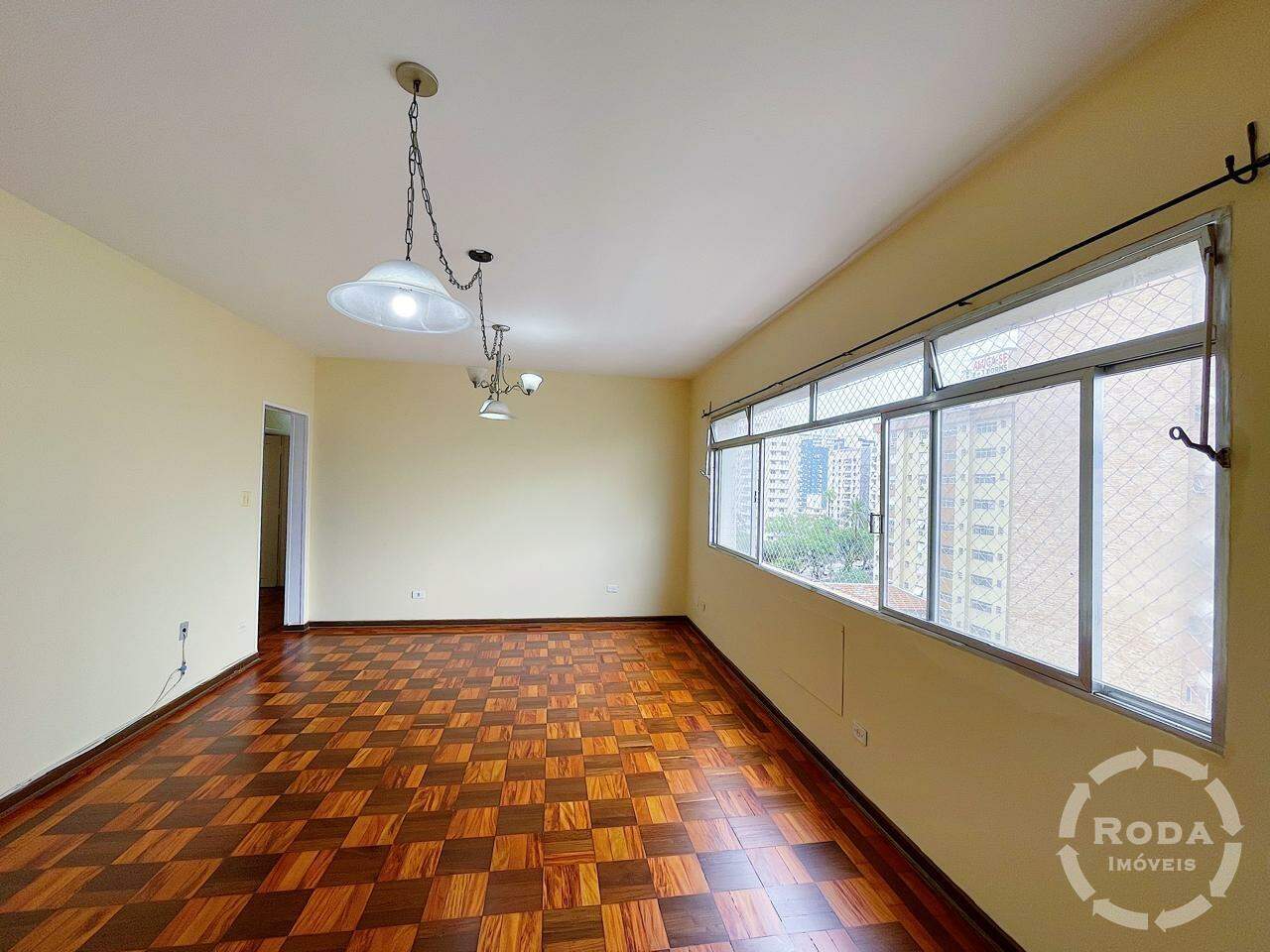 Apartamento para aluguel no Embaré: 