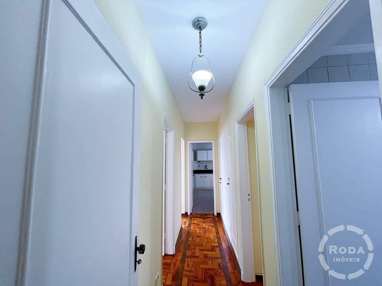 Apartamento para aluguel no Embaré: 