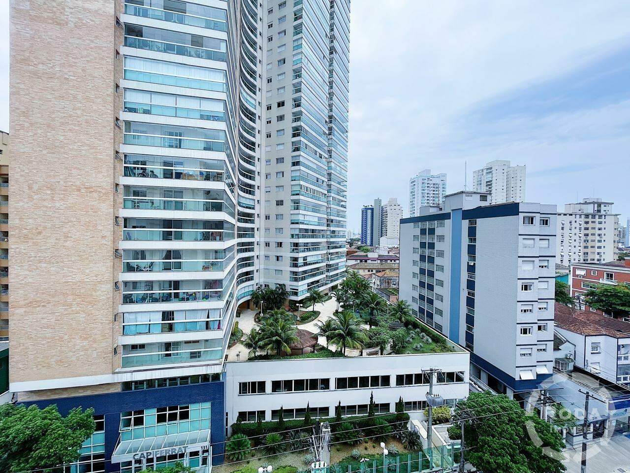 Apartamento para aluguel no Embaré: 