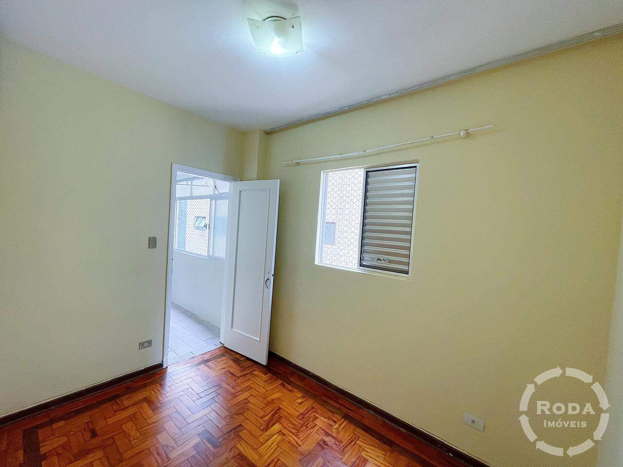 Apartamento para aluguel no Embaré: 