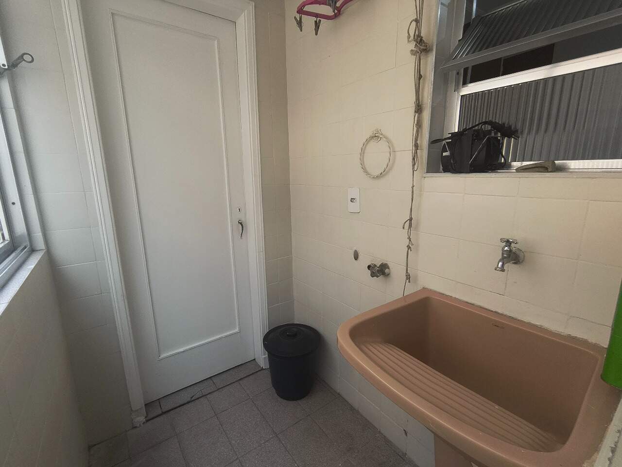Apartamento à venda no Embaré: 
