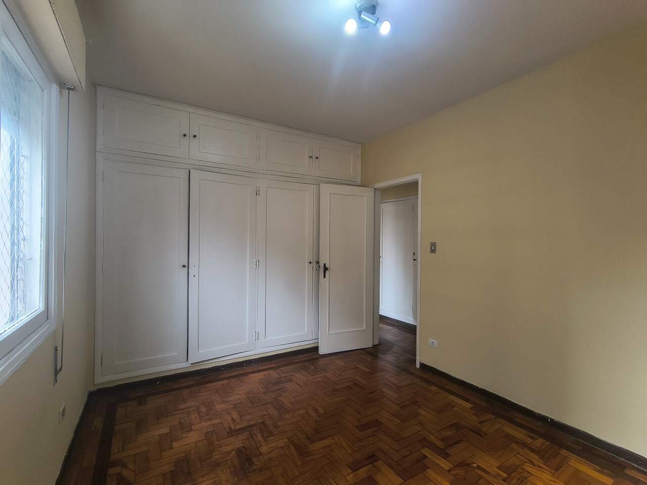 Apartamento à venda no Embaré: 