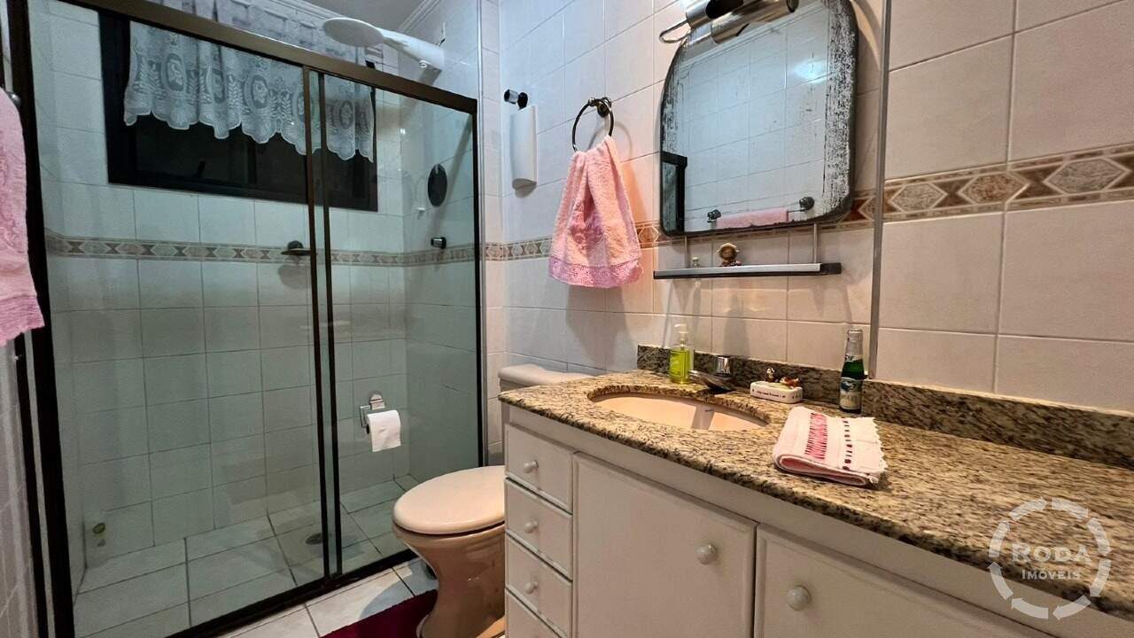 Apartamento à venda no Ponta da Praia: 