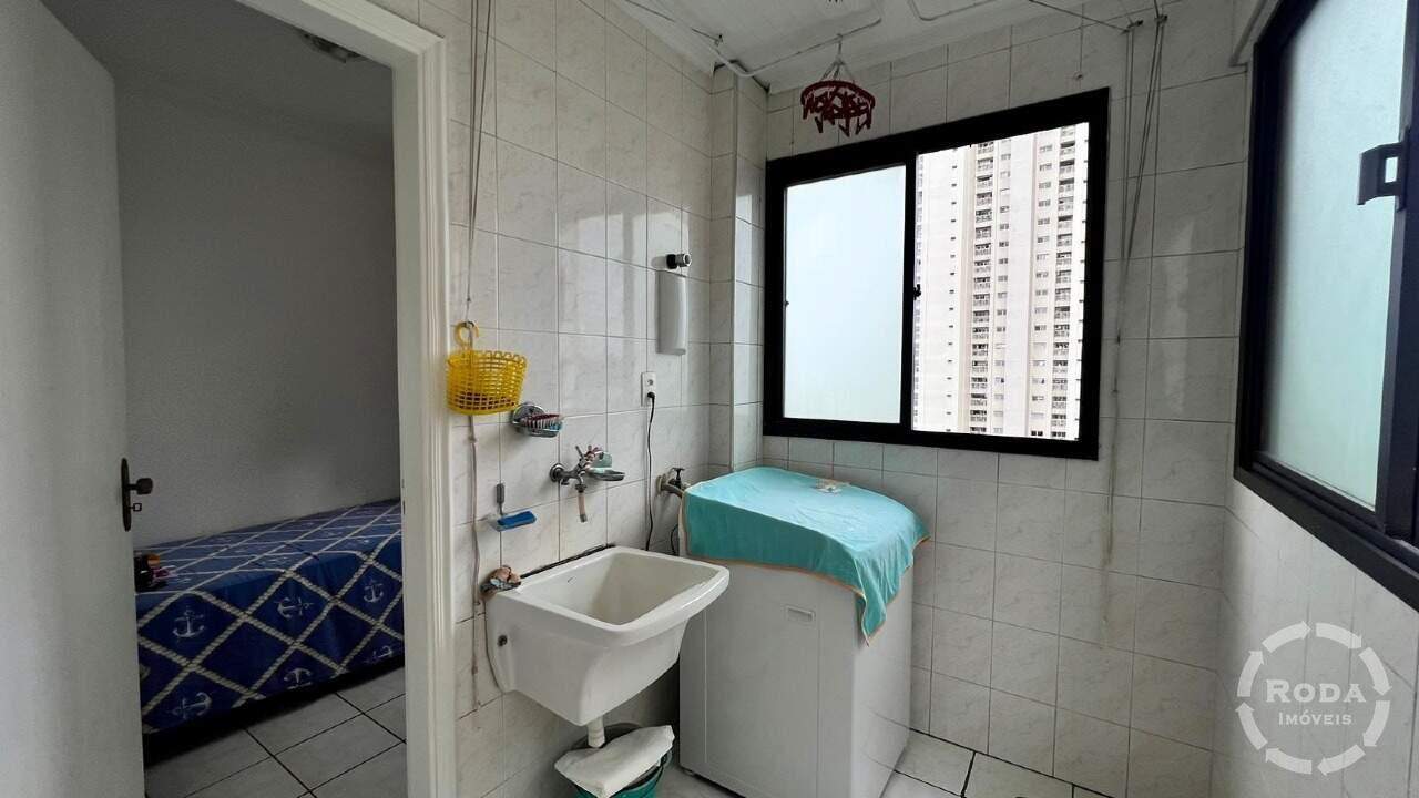 Apartamento à venda no Ponta da Praia: 