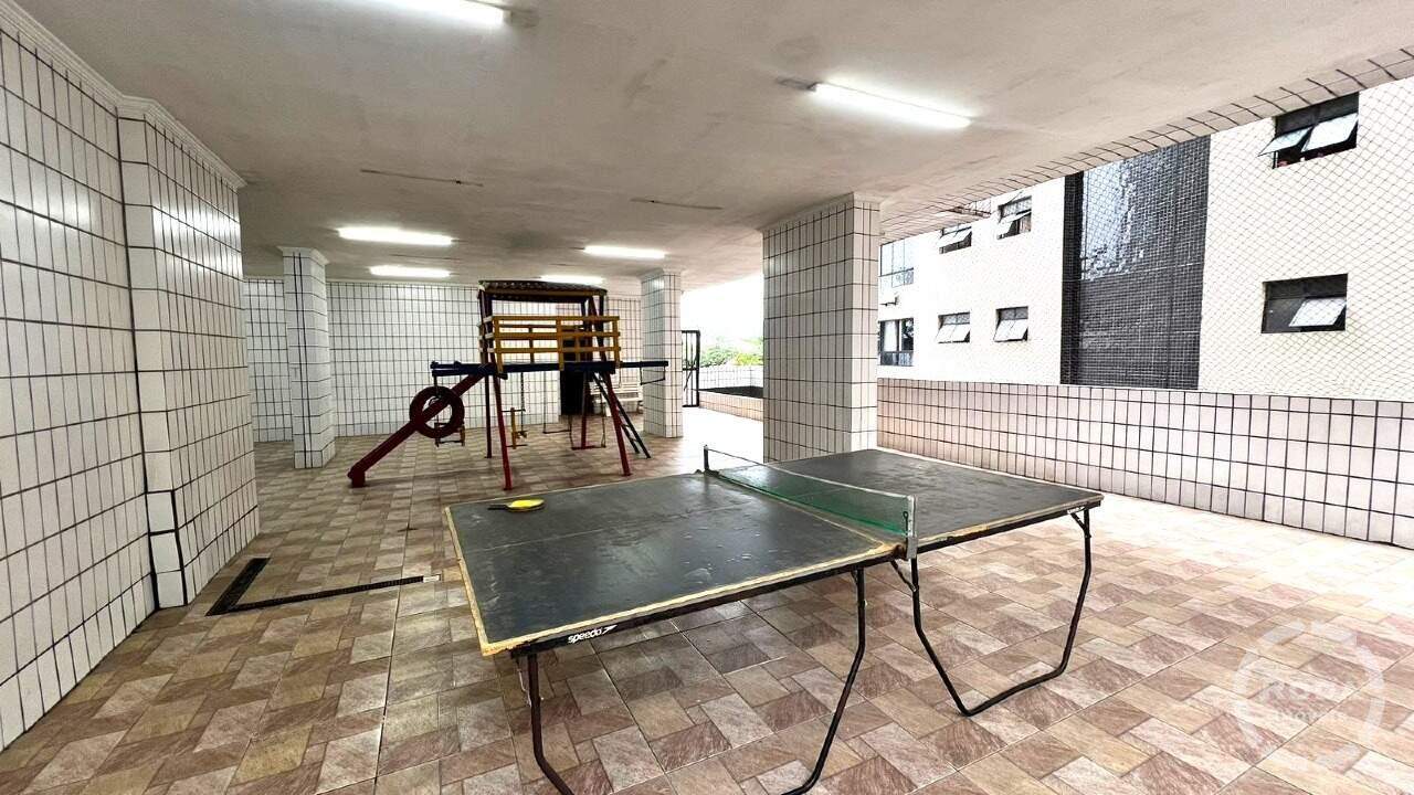 Apartamento à venda no Ponta da Praia: 