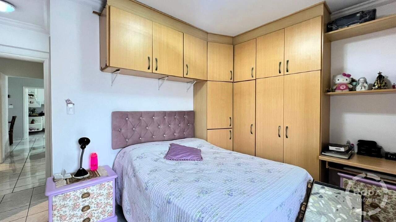 Apartamento à venda no Ponta da Praia: 
