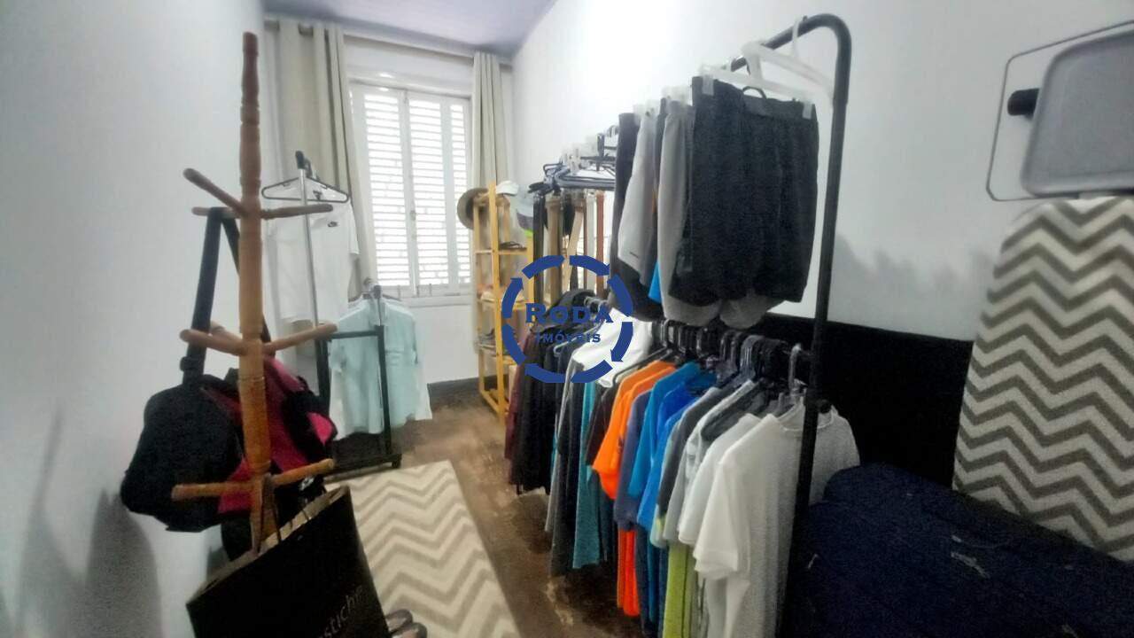 Sobrado à venda no Embaré: 