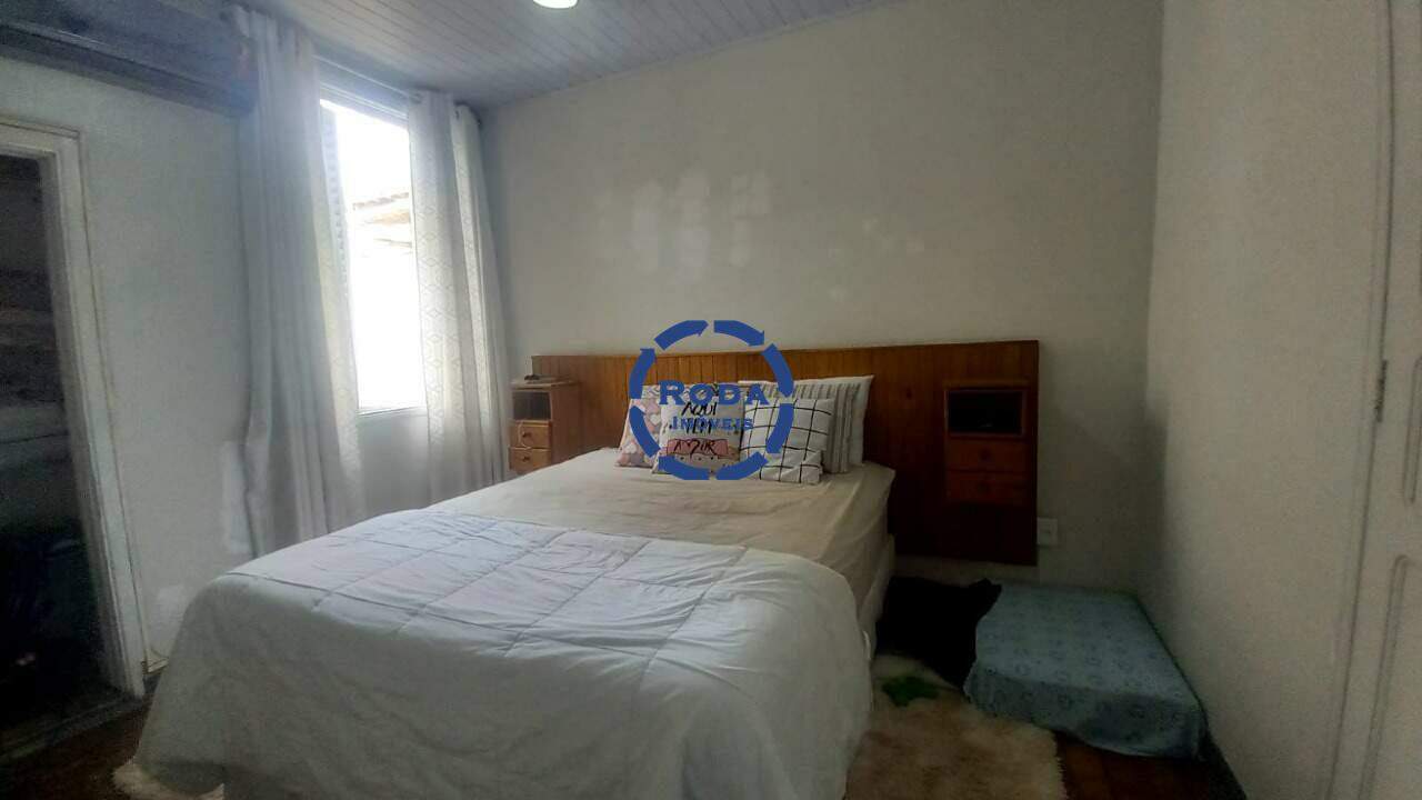 Sobrado à venda no Embaré: 