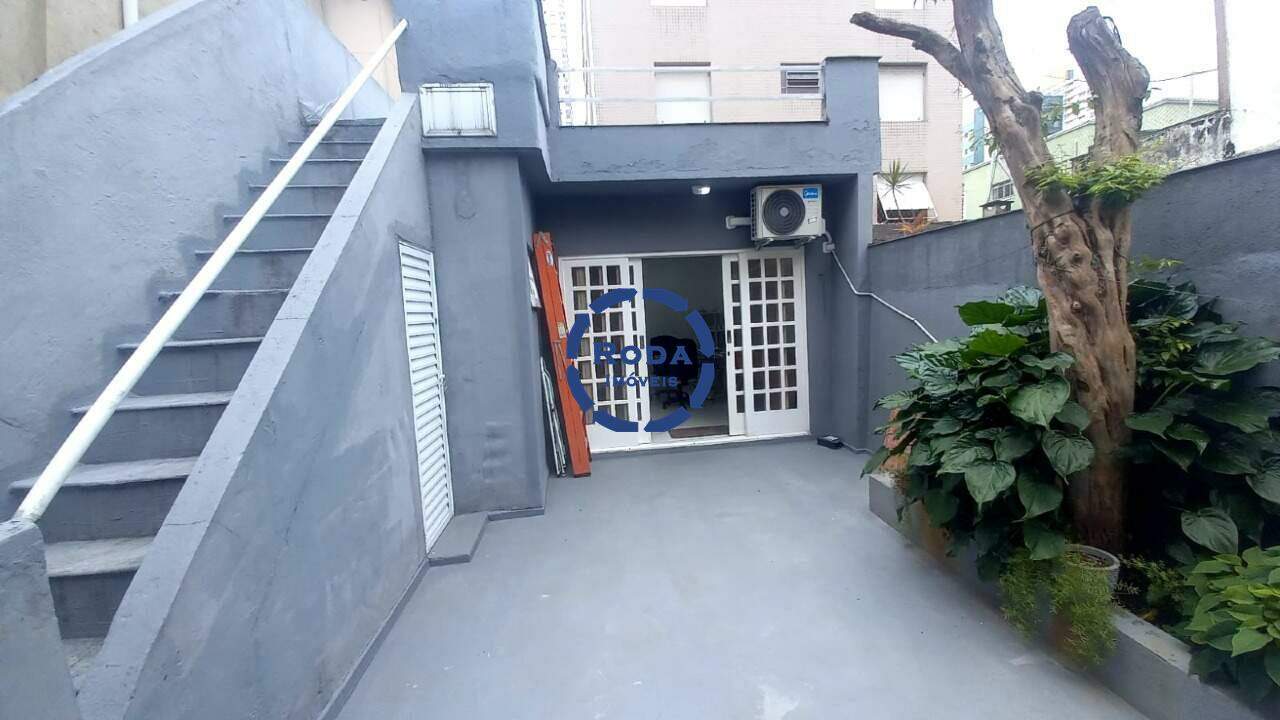 Sobrado à venda no Embaré: 