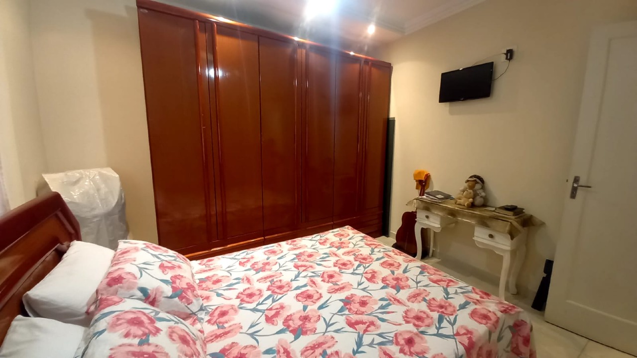 Apartamento à venda no Ponta da Praia: 