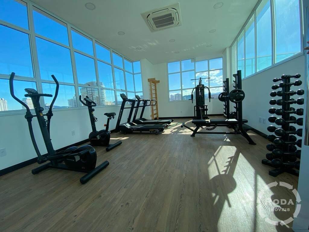 Apartamento à venda no Embaré: 