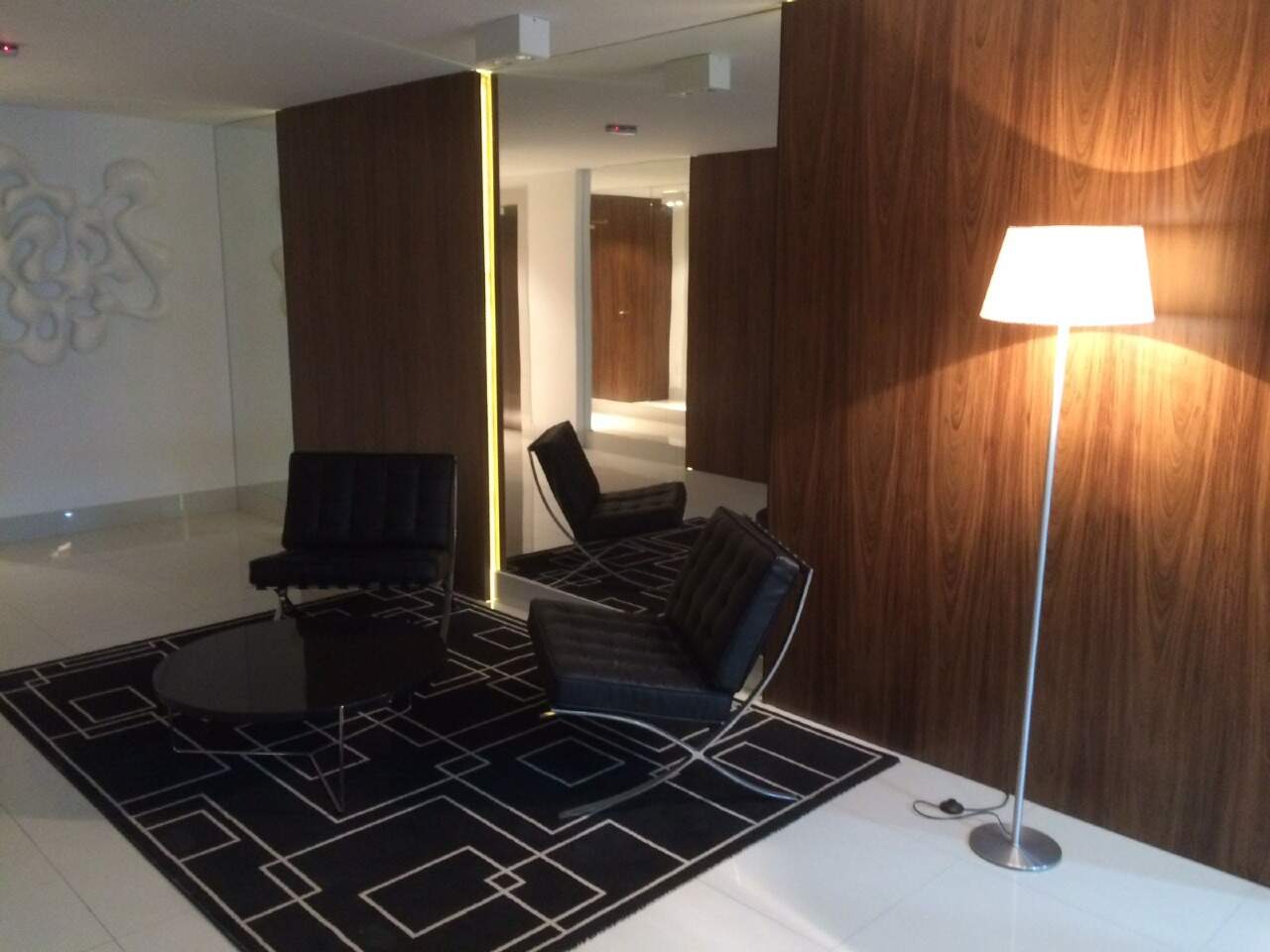Apartamento para aluguel no Gonzaga: HALL