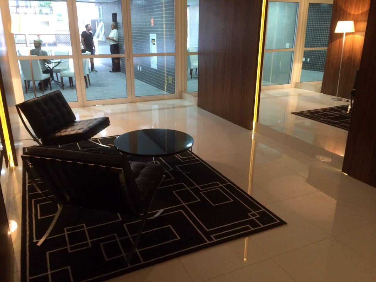 Apartamento para aluguel no Gonzaga: HALL