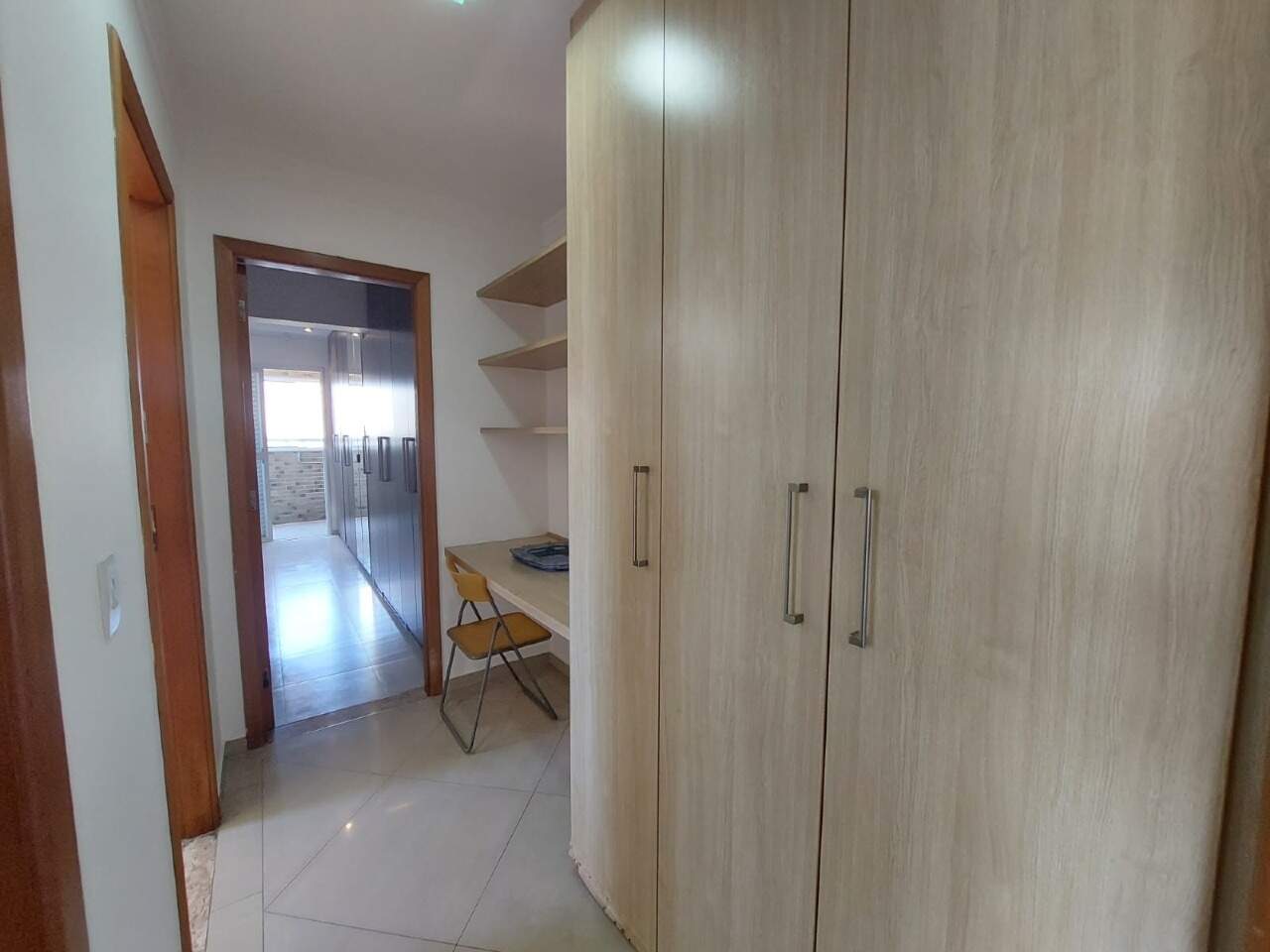 Apartamento para aluguel no Embaré: 