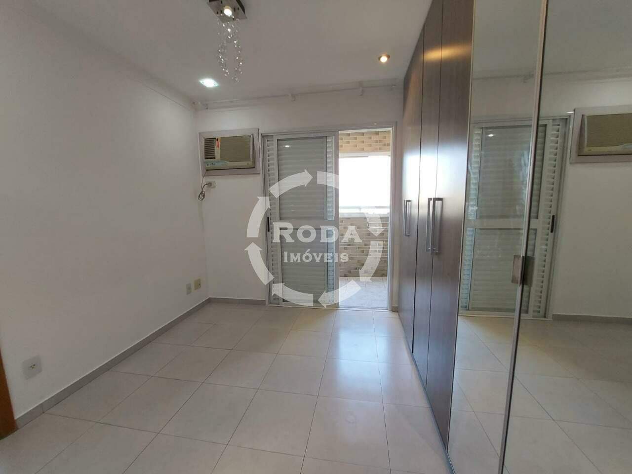 Apartamento para aluguel no Embaré: 