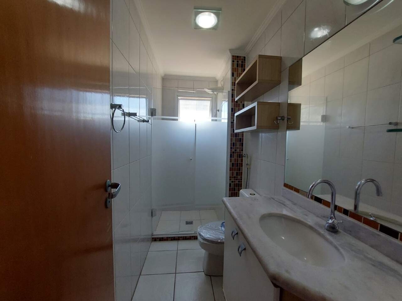 Apartamento para aluguel no Embaré: 