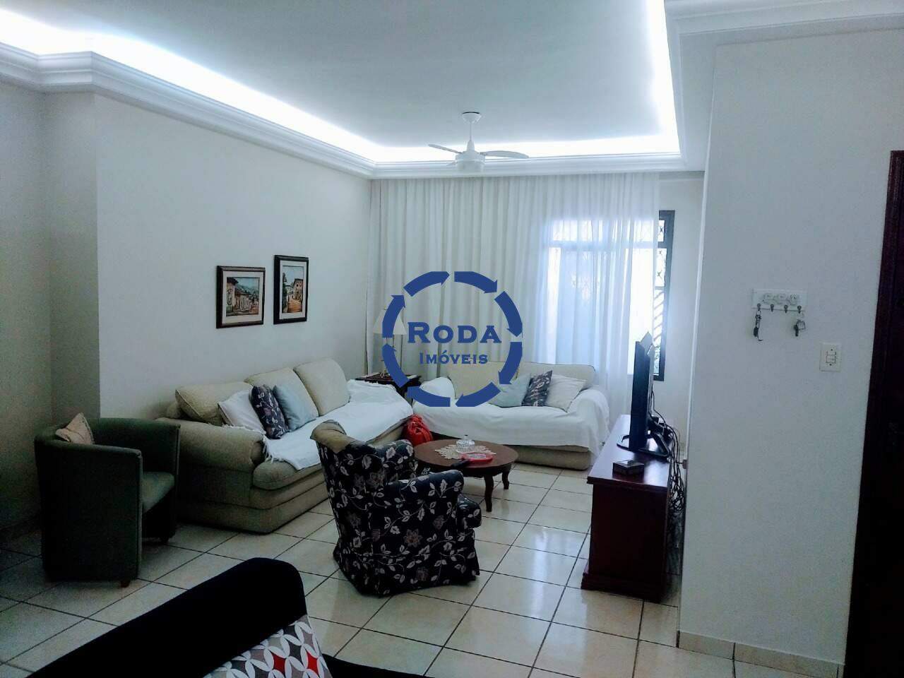 Casa à venda no Embaré: 