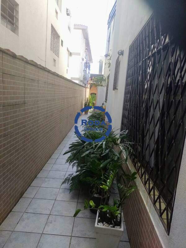 Casa à venda no Embaré: