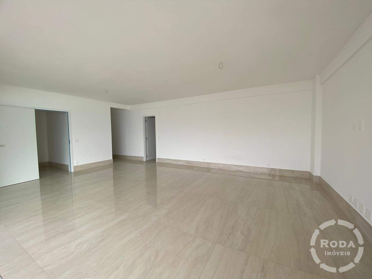 Apartamento à venda no Ponta da Praia: 