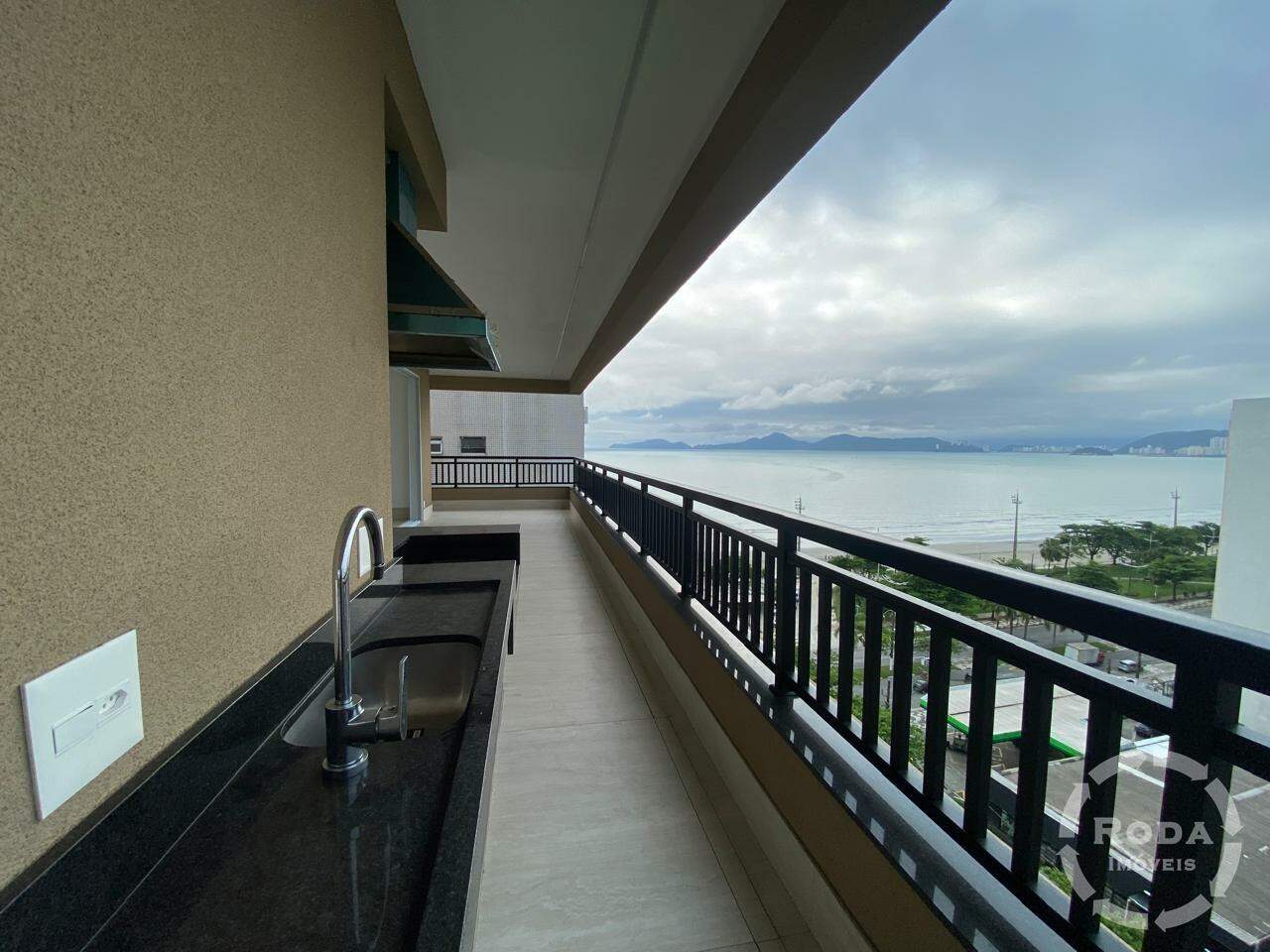 Apartamento à venda no Ponta da Praia: 