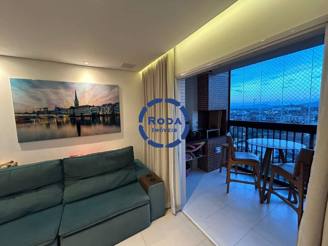 Apartamento Duplex à venda no Encruzilhada: 