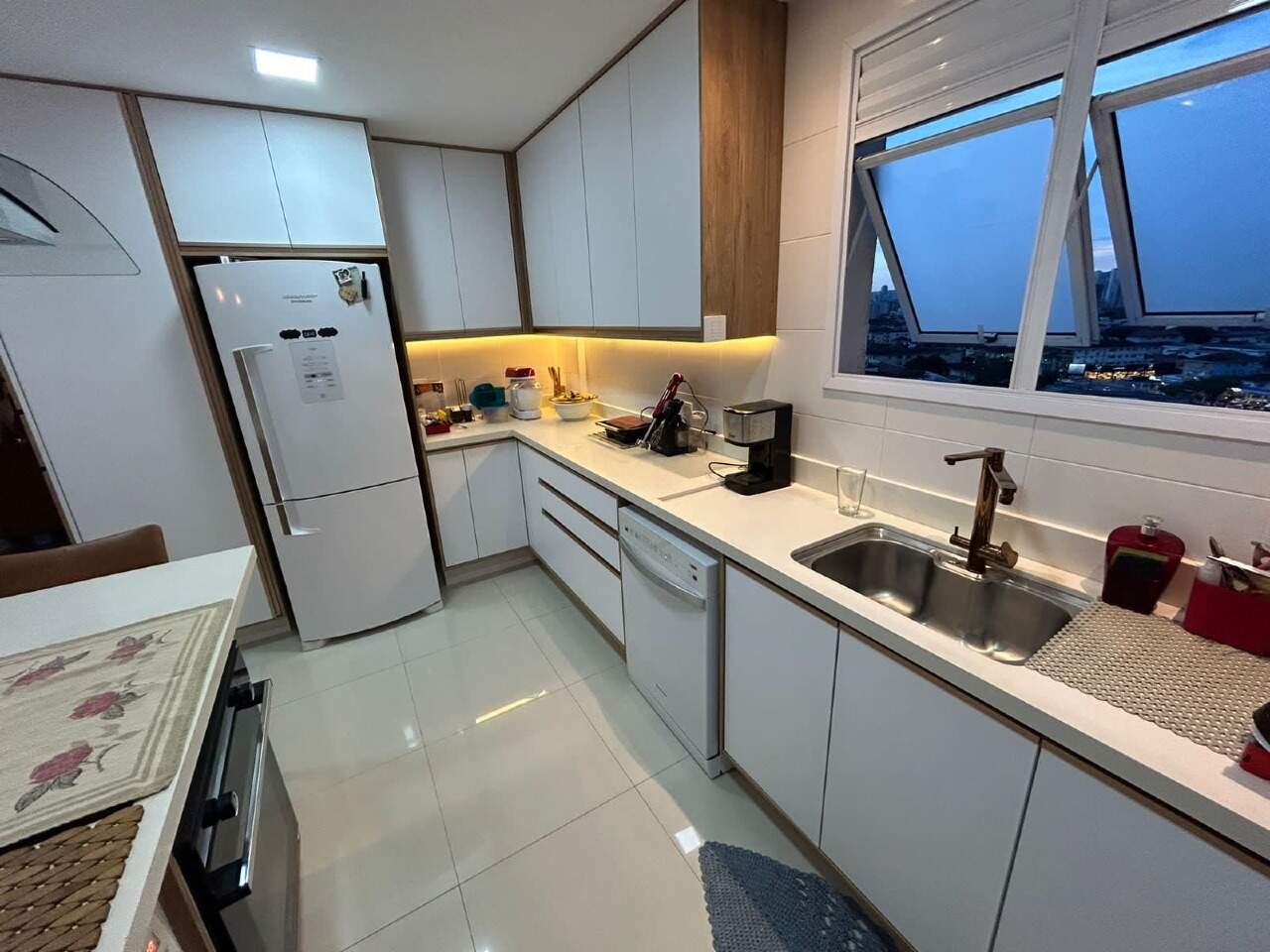Apartamento Duplex à venda no Encruzilhada: 