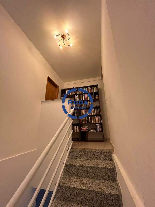 Apartamento Duplex à venda no Encruzilhada: 