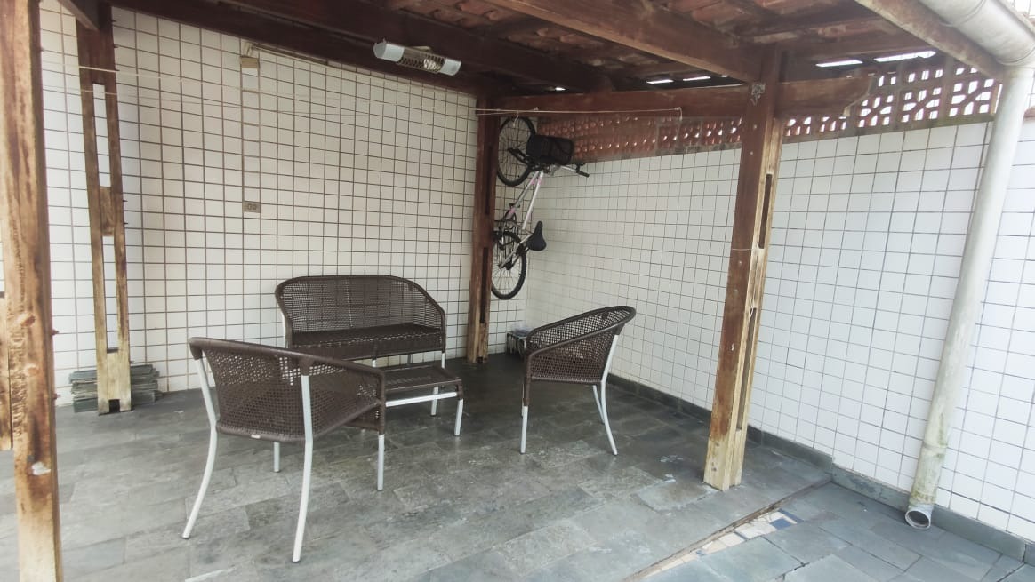 Casa à venda no Embaré: 