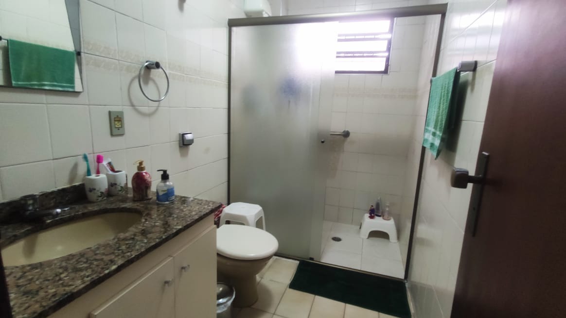 Casa à venda no Embaré: 