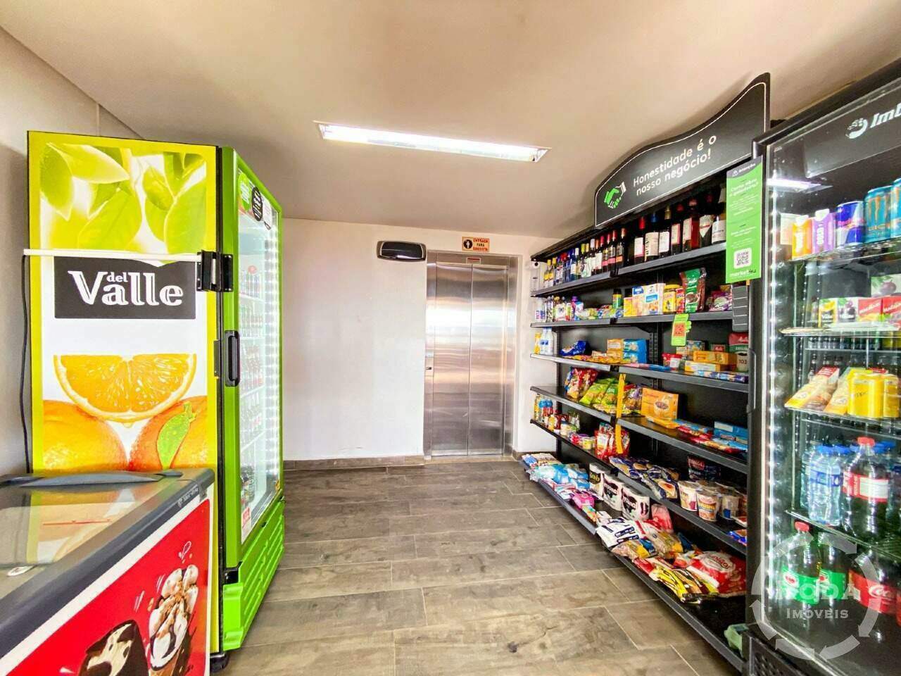 Apartamento à venda no Ponta da Praia: 