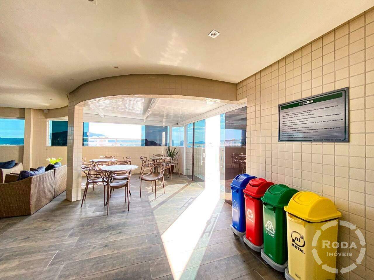 Apartamento à venda no Ponta da Praia: 