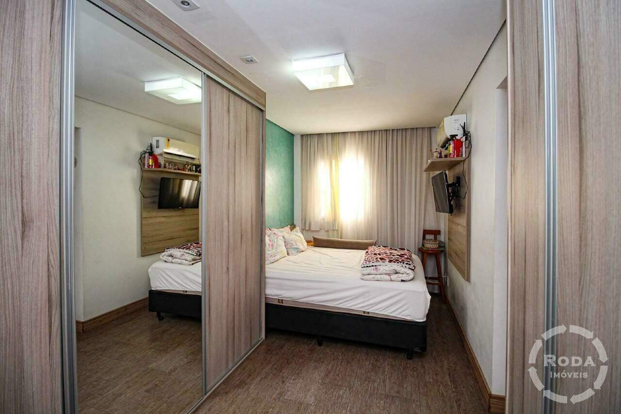 Apartamento à venda no Ponta da Praia: 