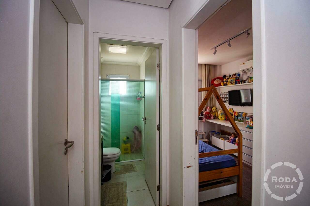 Apartamento à venda no Ponta da Praia: 