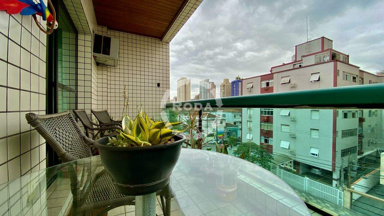 Apartamento à venda no Embaré: 