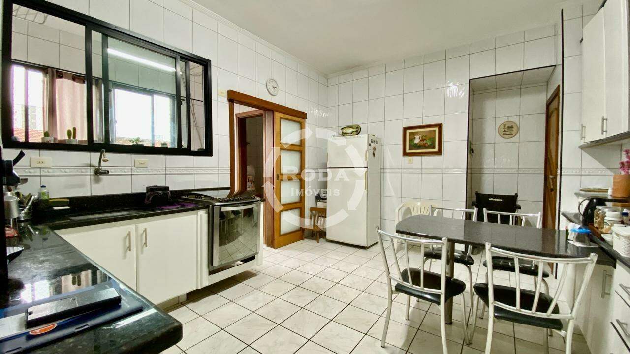 Apartamento à venda no Embaré: 