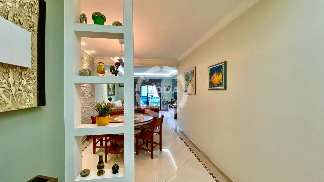 Apartamento à venda no Embaré: 