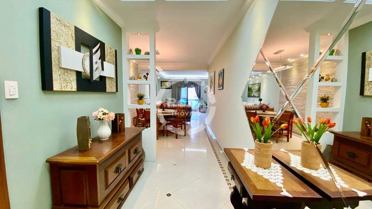 Apartamento à venda no Embaré: 