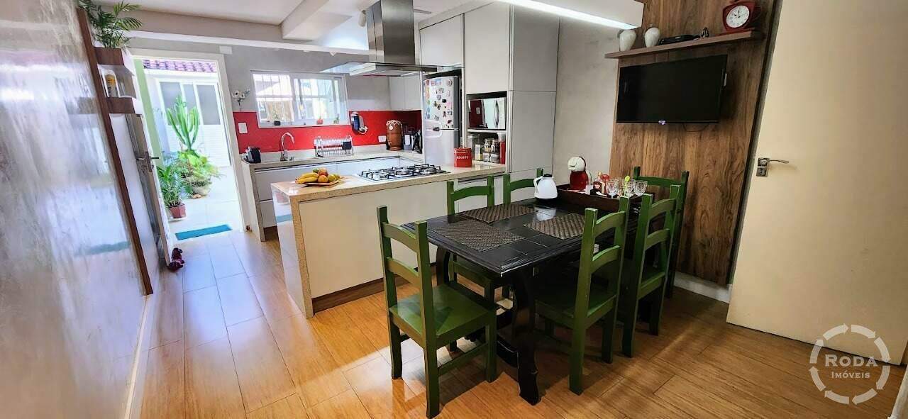 Sobrado Geminado à venda no Vila Belmiro: 