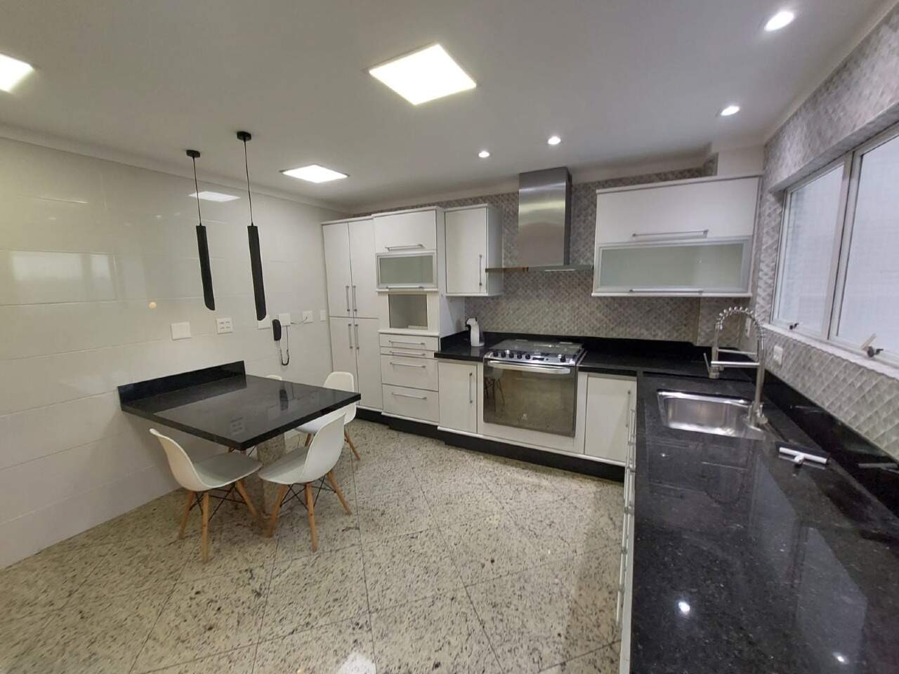 Apartamento à venda no Aparecida: 