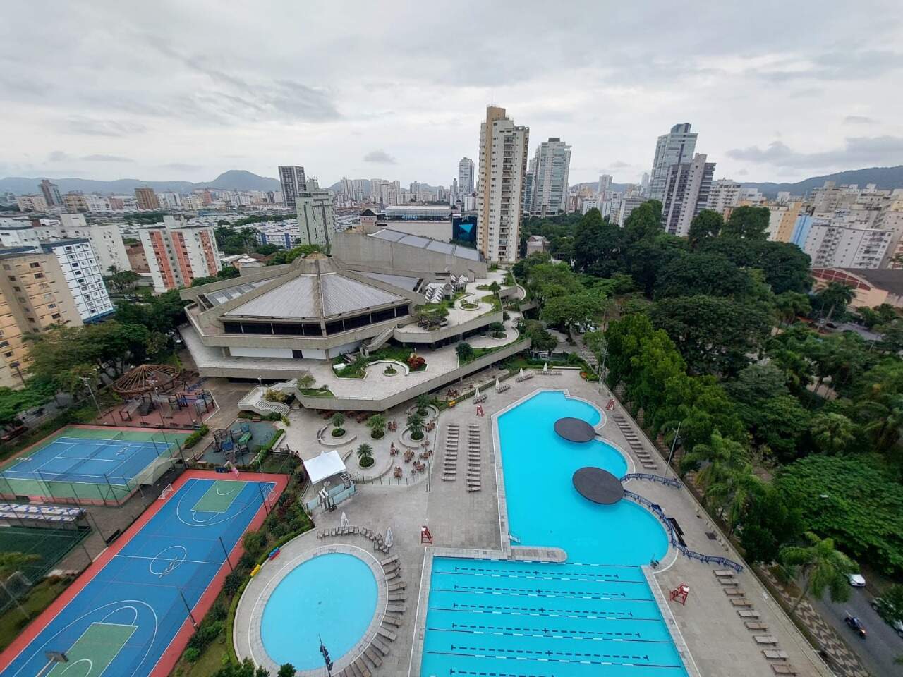 Apartamento à venda no Aparecida: 