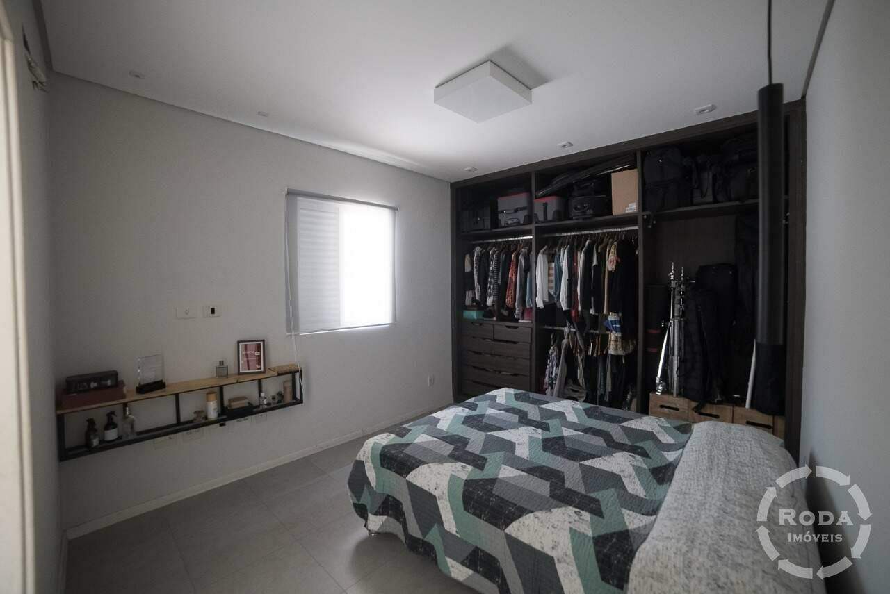 Casa à venda no Embaré: 